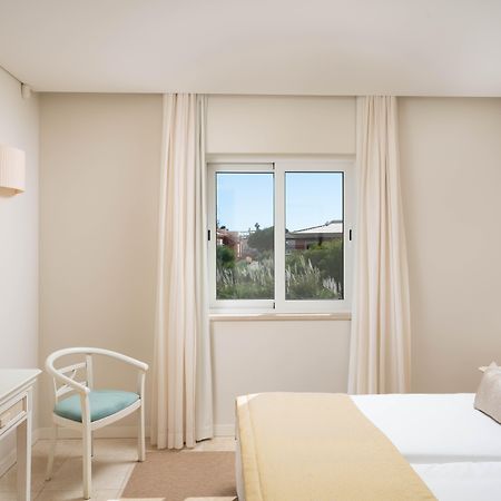 Monte Santo Resort Carvoeiro  Dış mekan fotoğraf A room at the hotel
