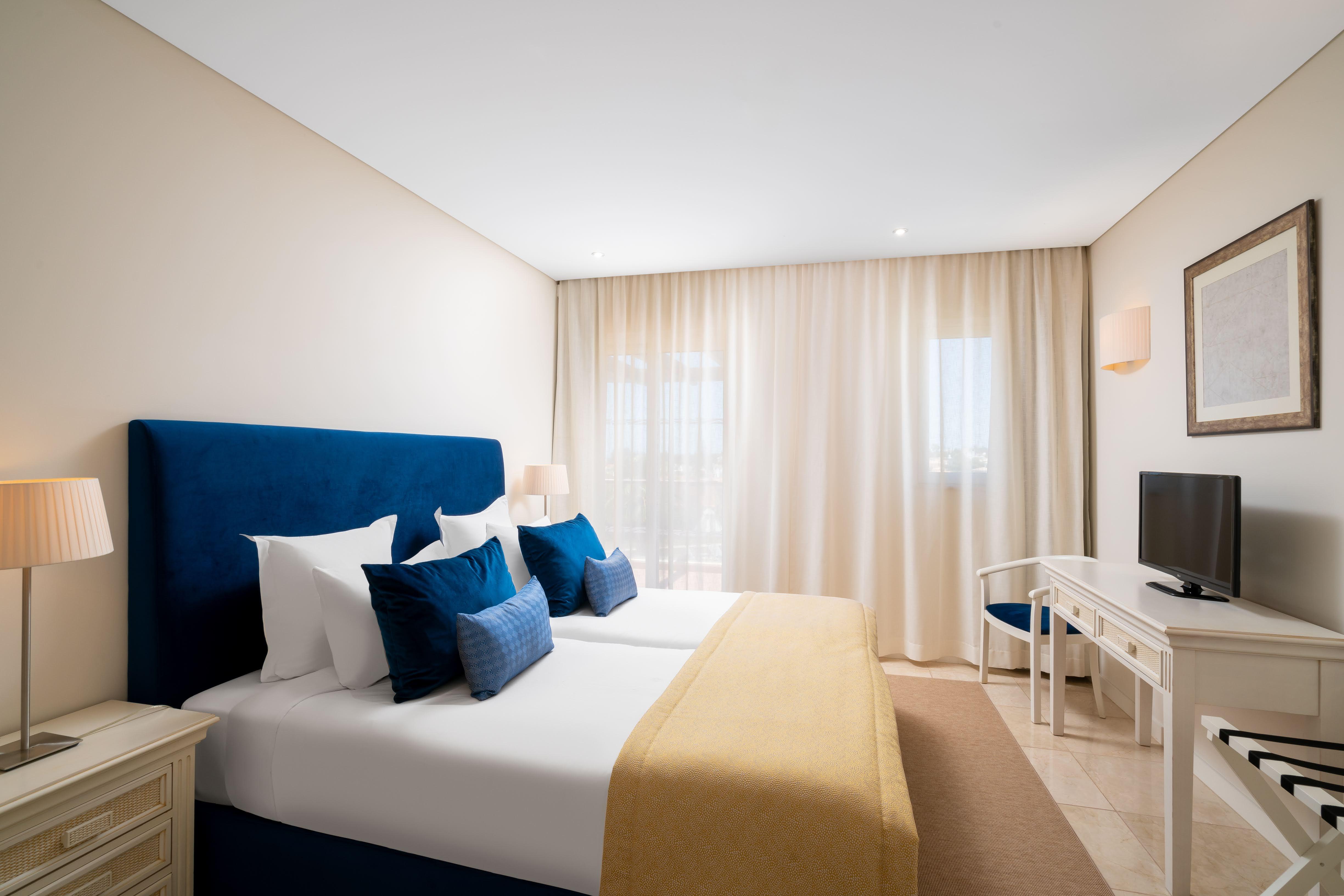 Monte Santo Resort Carvoeiro  Dış mekan fotoğraf A bedroom at the hotel