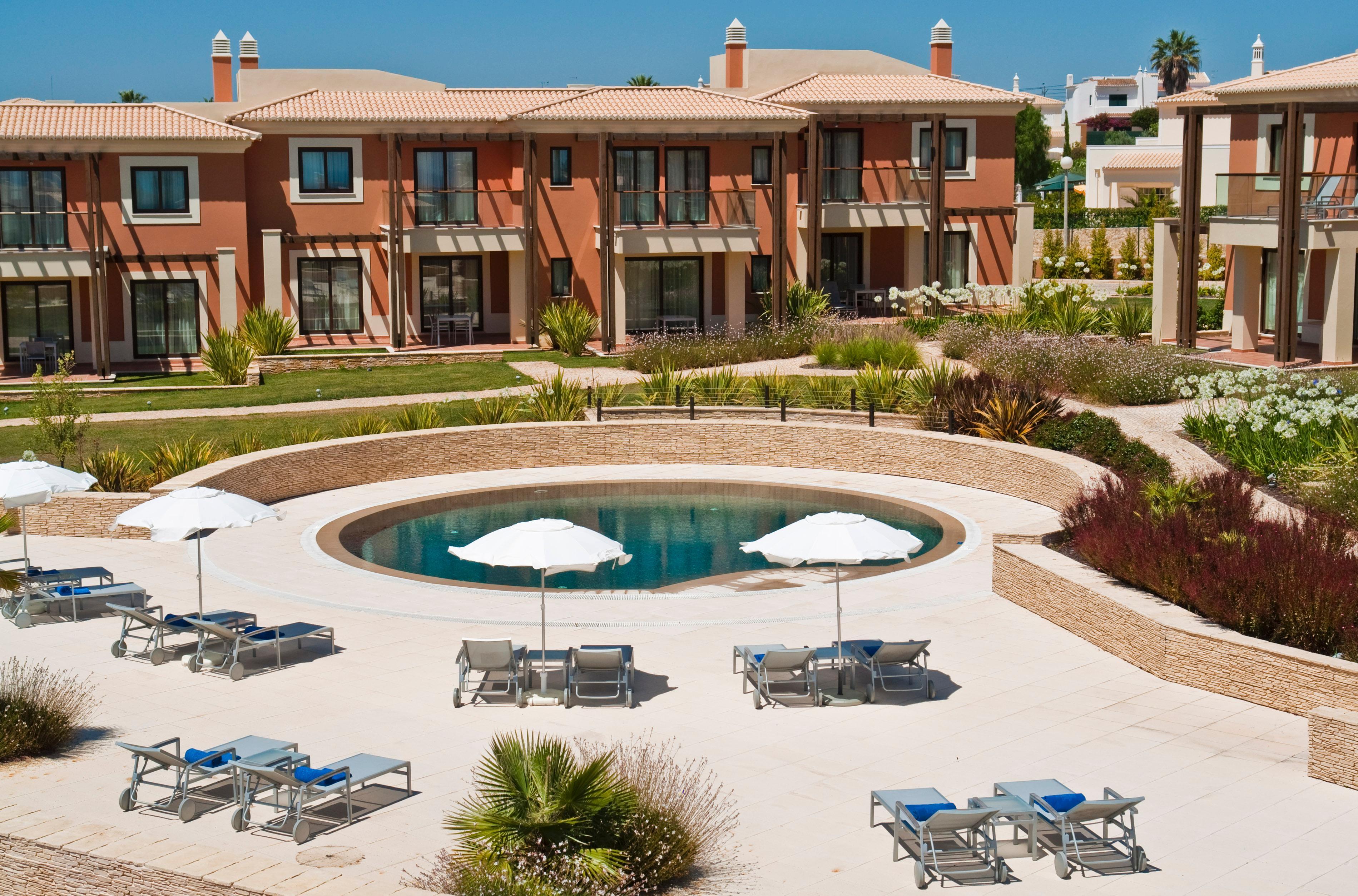 Monte Santo Resort Carvoeiro  Dış mekan fotoğraf The Grove, Porto Bay Falésia