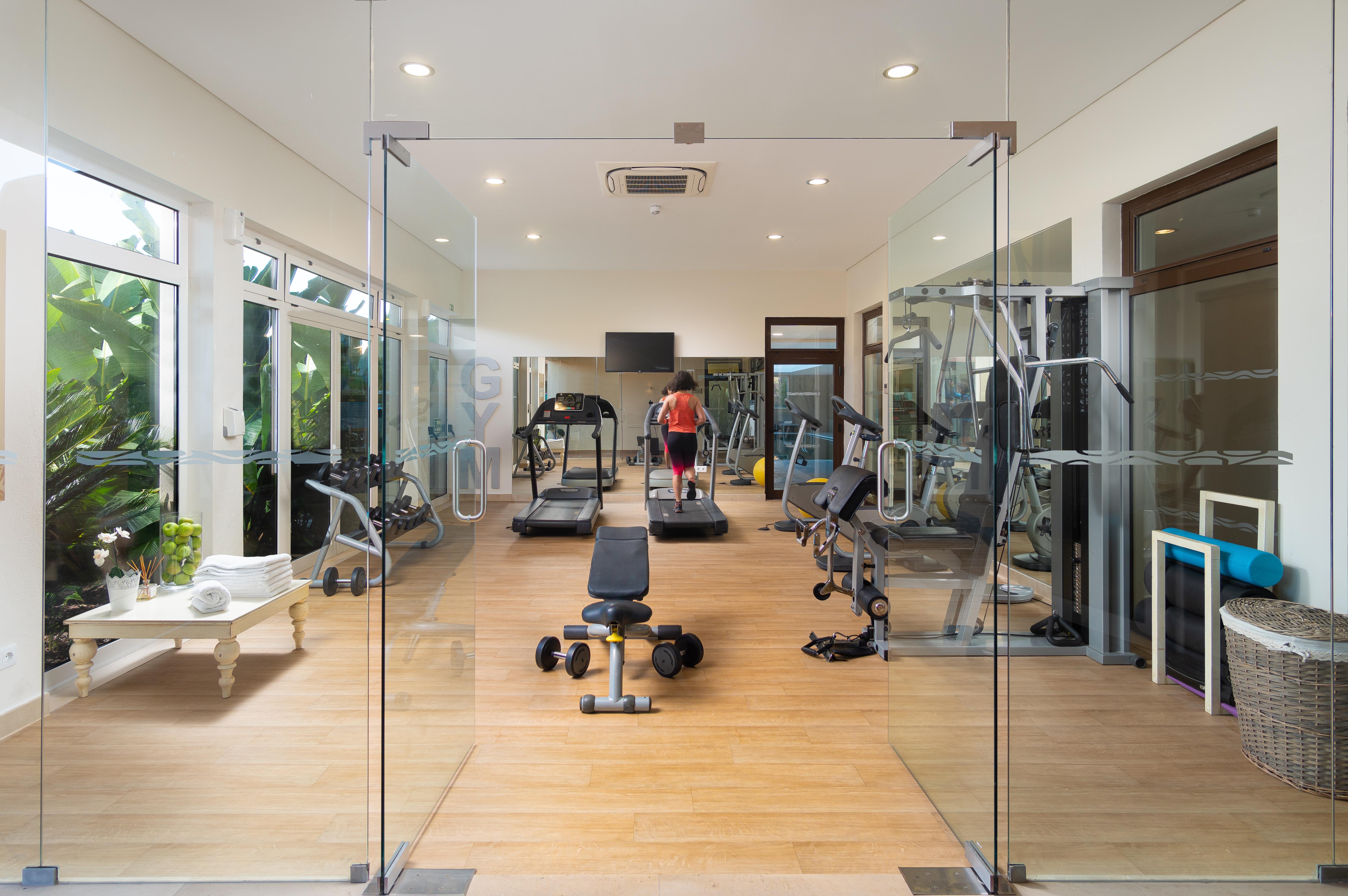 Monte Santo Resort Carvoeiro  Dış mekan fotoğraf The gym at the hotel
