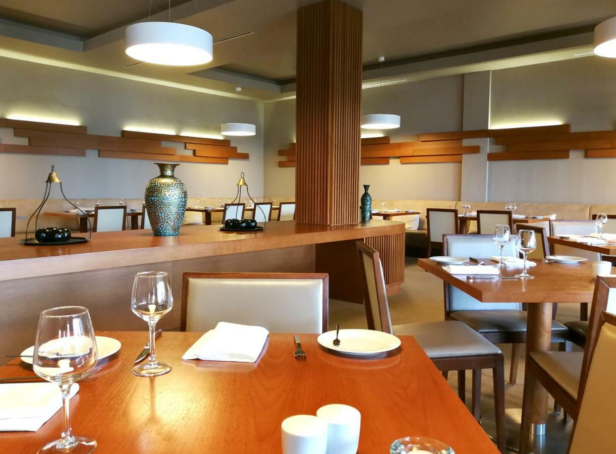 Monte Santo Resort Carvoeiro  Dış mekan fotoğraf Interior of the restaurant